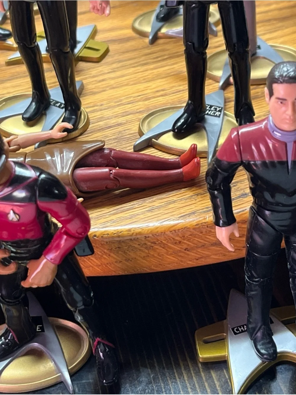 Large lot of Star Trek action figures 33 in the lot